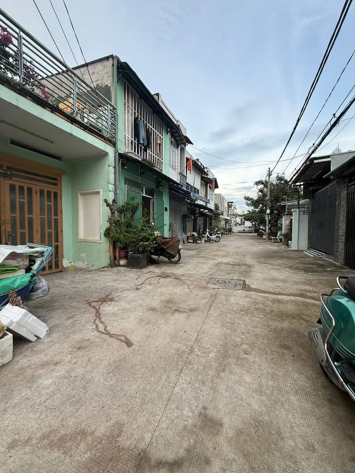 Nhà nguyên căn Hẻm 1982 Huỳnh Tấn Phát Nhà Bè 88m² giá 8 triệu - Sẵn sàng ở ngay!