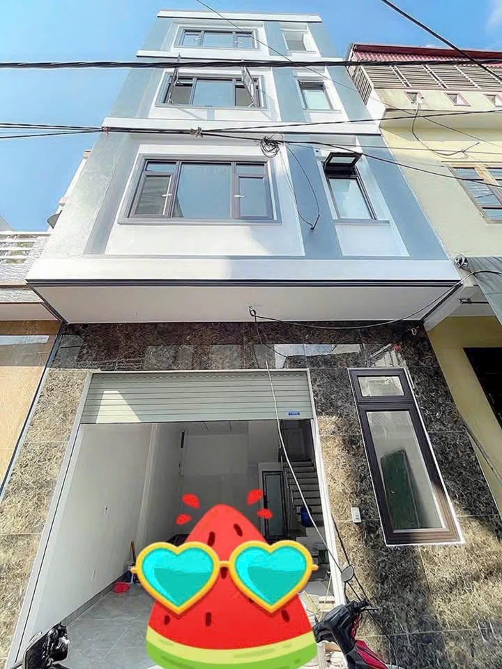 Nhà 4 tầng phố Trần Khát Trân, KĐT Vạn Phúc, 46m², giá 3.7 tỷ - Đầy đủ tiện nghi, sẵn sàng ở ngay!