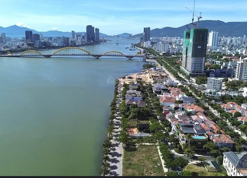 Bán đất biệt thự Euro Villa 1 An Hải Tây 300m² giá 96 tỷ - View sông Hàn tuyệt đẹp!