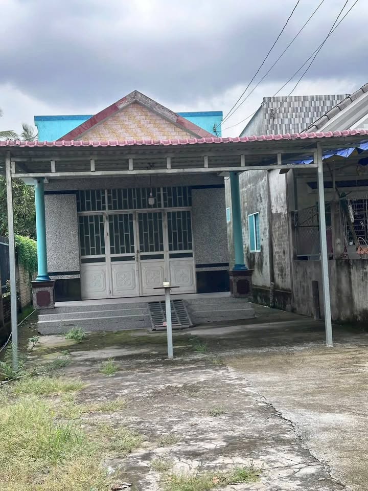 Nhà mái thái đường huyện 45, xã Ngãi Tứ, 341m² giá 1.4 tỷ - Chính chủ, sổ hồng