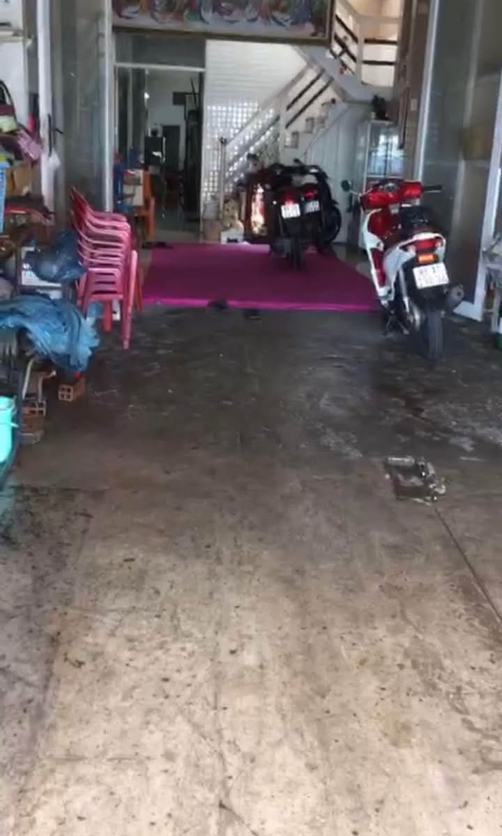 Nhà mặt tiền Lê Lợi, Mỹ Xuyên 143m² giá 3.3 tỷ - Sẵn sàng vào ở!