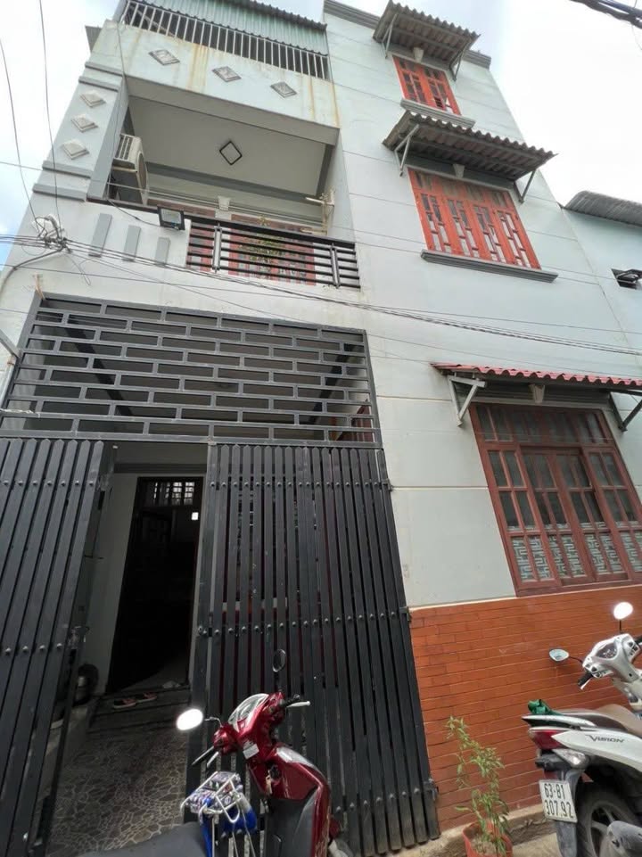 Nhà 3 tầng Phú Hữu 52m² giá 3.6 tỷ - Cơ hội đầu tư hấp dẫn!