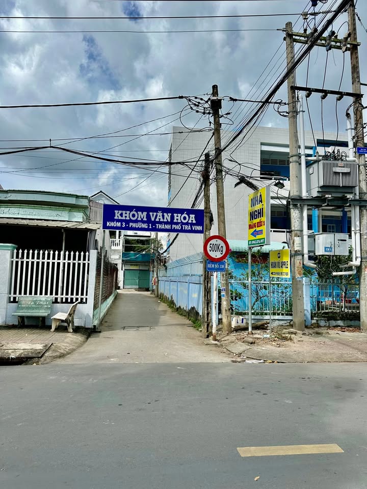 Nhà Phường 1, Trà Vinh 60m² giá 700 triệu - Gần Trường Chuyên