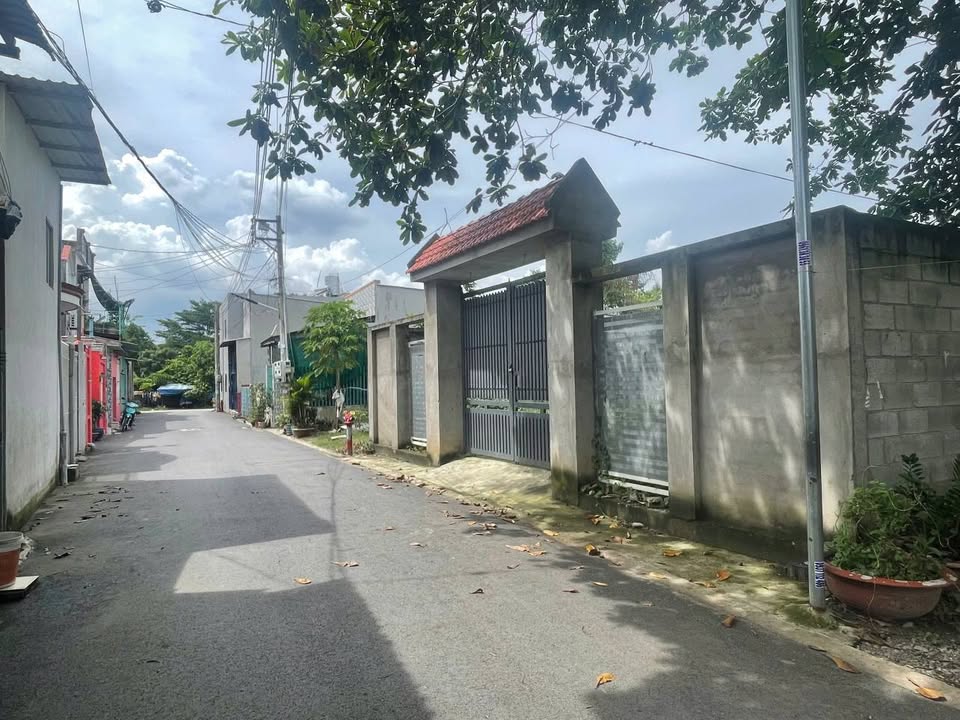 Bán đất liền kề tại khu phố Nội Hóa, Dĩ An - Diện tích 356m², giá chỉ 4.45 tỷ!