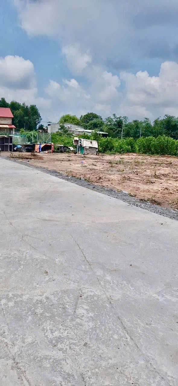 Đất nền 120m² tại ấp Bà Ký, Long Phước, Long Thành giá 1.2 tỷ - Cơ hội đầu tư hấp dẫn!