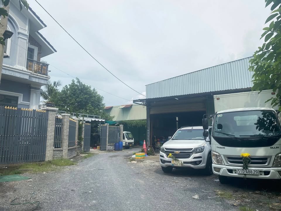 Kho xưởng 150m² tại Quận 12 giá 6 tỷ - Cơ hội đầu tư tuyệt vời!