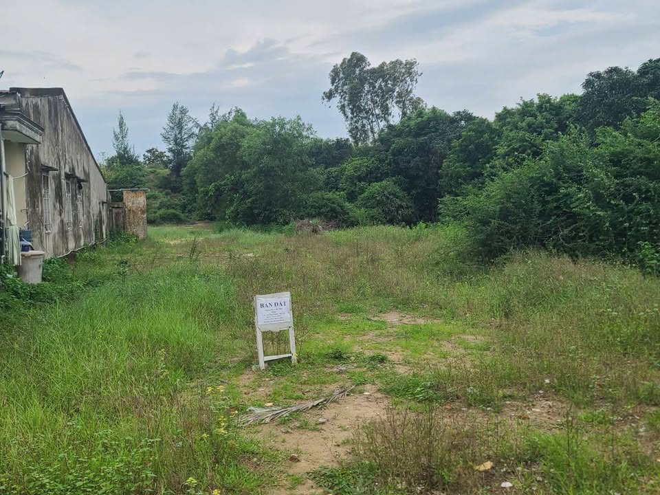 Đất nền Hùng Vương Hội An 220m² giá 8 tỷ - Kinh doanh sầm uất!