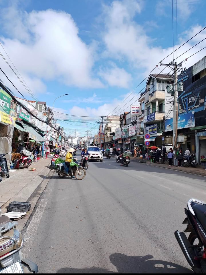 Lô Đất mặt tiền đường Ngô Quyền, Đà Lạt 145m² - Pháp lý sổ đỏ, xây dựng tự do!