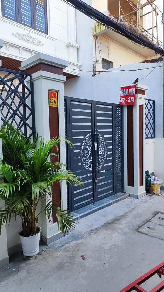 Nhà 3 tầng tại 37/78/430 Trần Nguyên Hãn, Hải Phòng 68m² giá 3.95 tỷ - Độc lập, đầy đủ tiện nghi!