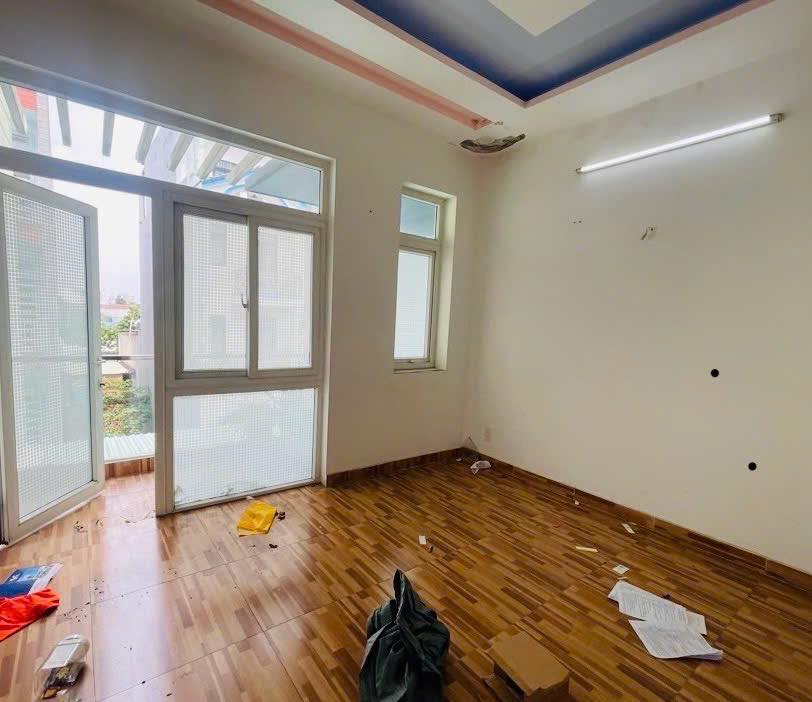 Nhà riêng Bà Hom Q6 56m² giá 5 tỷ - Hẻm ô tô đỗ cửa tiện lợi!