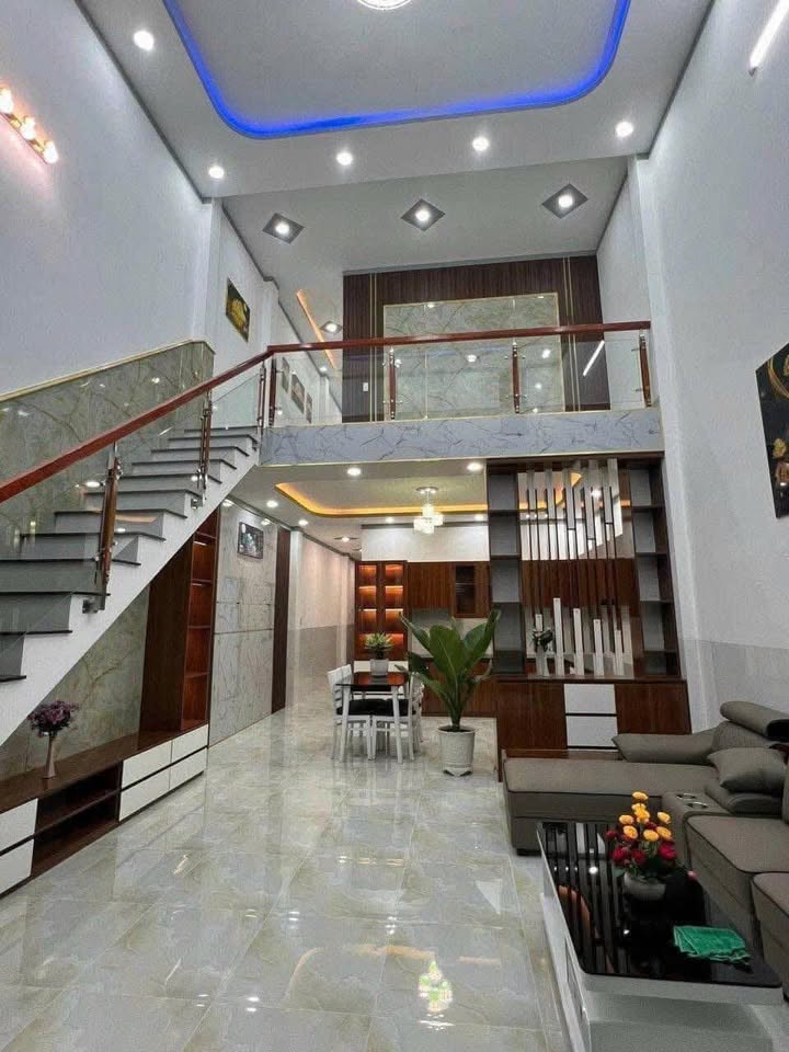 Nhà bán 56m² tại đường Chiêu Liêu, Dĩ An - Giá 1.85 tỷ, cơ hội tách sổ cao!