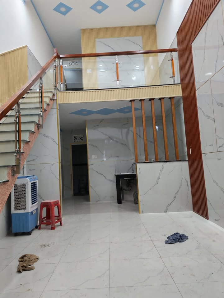 Nhà bán Tân Phước Khánh Tân Uyên 60m² giá 1.1 tỷ - Sẵn sàng vào ở!