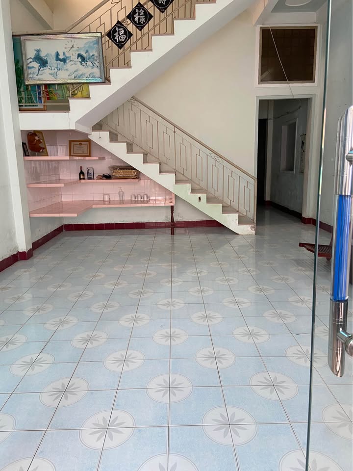 Nhà cho thuê Quảng Phú, Quảng Ngãi - Giá 3.5 triệu/tháng, phù hợp cho gia đình!