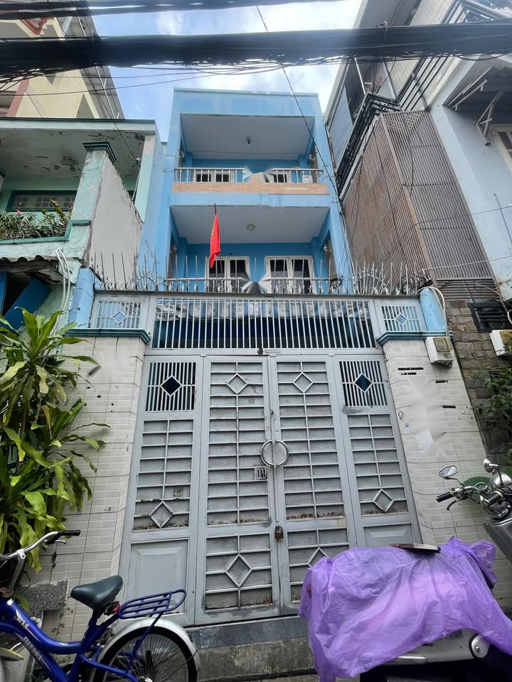 Nhà cho thuê mặt tiền Phú Nhuận 40m² giá 14 triệu - Phù hợp cho kinh doanh!