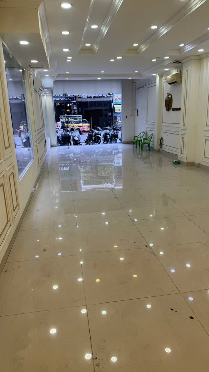 Nhà mặt tiền Trần Thị Nghĩ, Gò Vấp 100m² giá 45 triệu/tháng - Kinh doanh sầm uất!