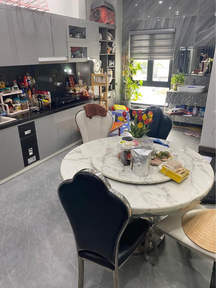 Nhà phố 52m² tại Phường Cao Lãnh - Thiết kế hiện đại, giá thỏa thuận!