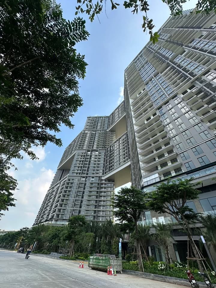 Căn hộ Sky Forest Văn Giang 74m² giá 8.6 tỷ - Chính chủ cần bán gấp!