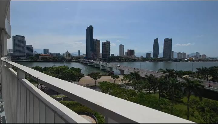 Căn hộ Azura 339 Trần Hưng Đạo, Đà Nẵng 103m² giá 8.6 tỷ - Chính chủ bán ngay!