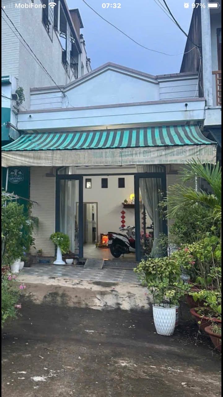 Nhà phố QL1A, Long Khánh 110m² giá 3.95 tỷ - Sẵn sàng vào ở ngay!