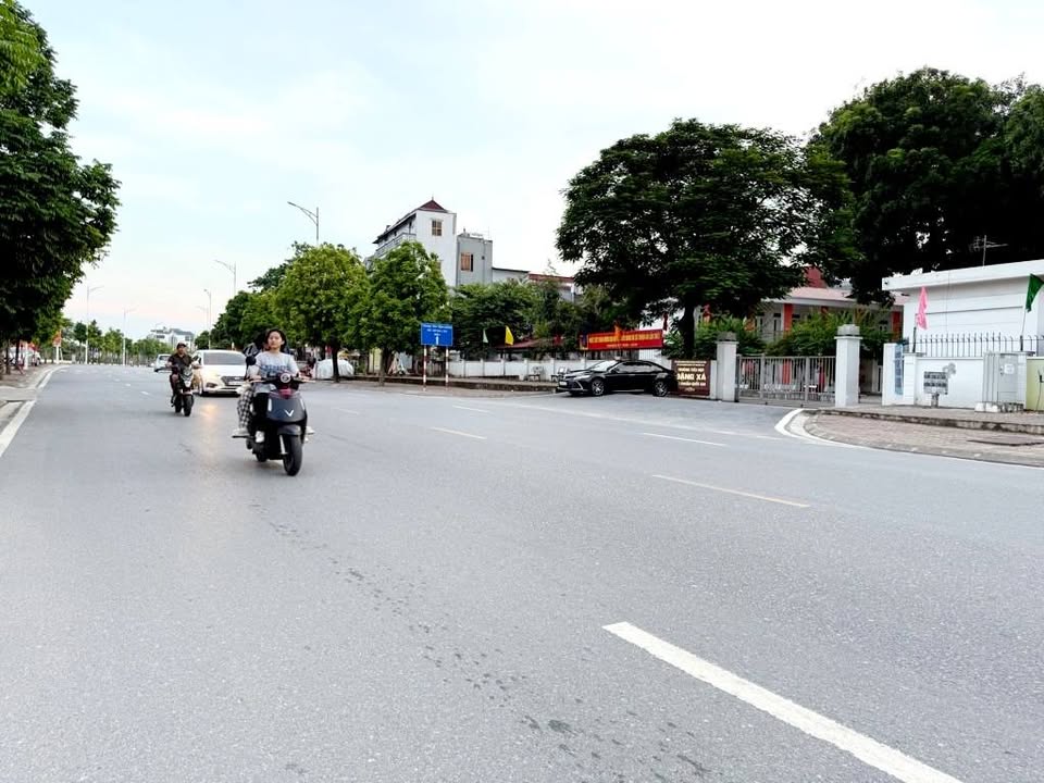 Đất Đặng Xá - 45m² giá chỉ 3 tỷ - Đầu tư sinh lời ngay!