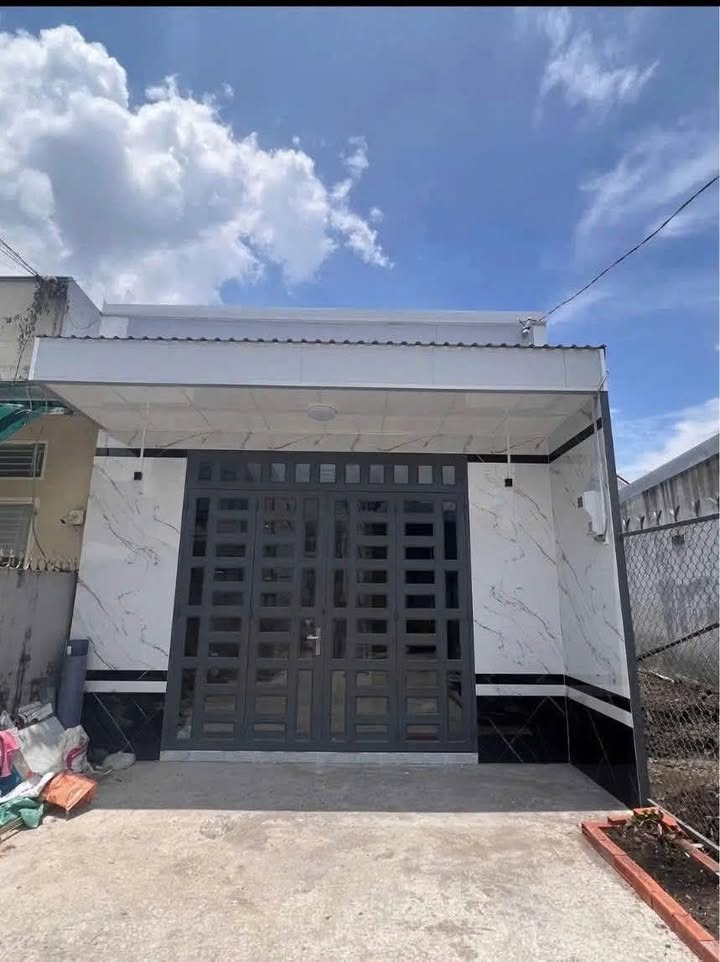 Nhà phố Trần Nam Phú, An Khánh, Ninh Kiều 95m² giá 2.45 tỷ - Sổ đỏ chính chủ!