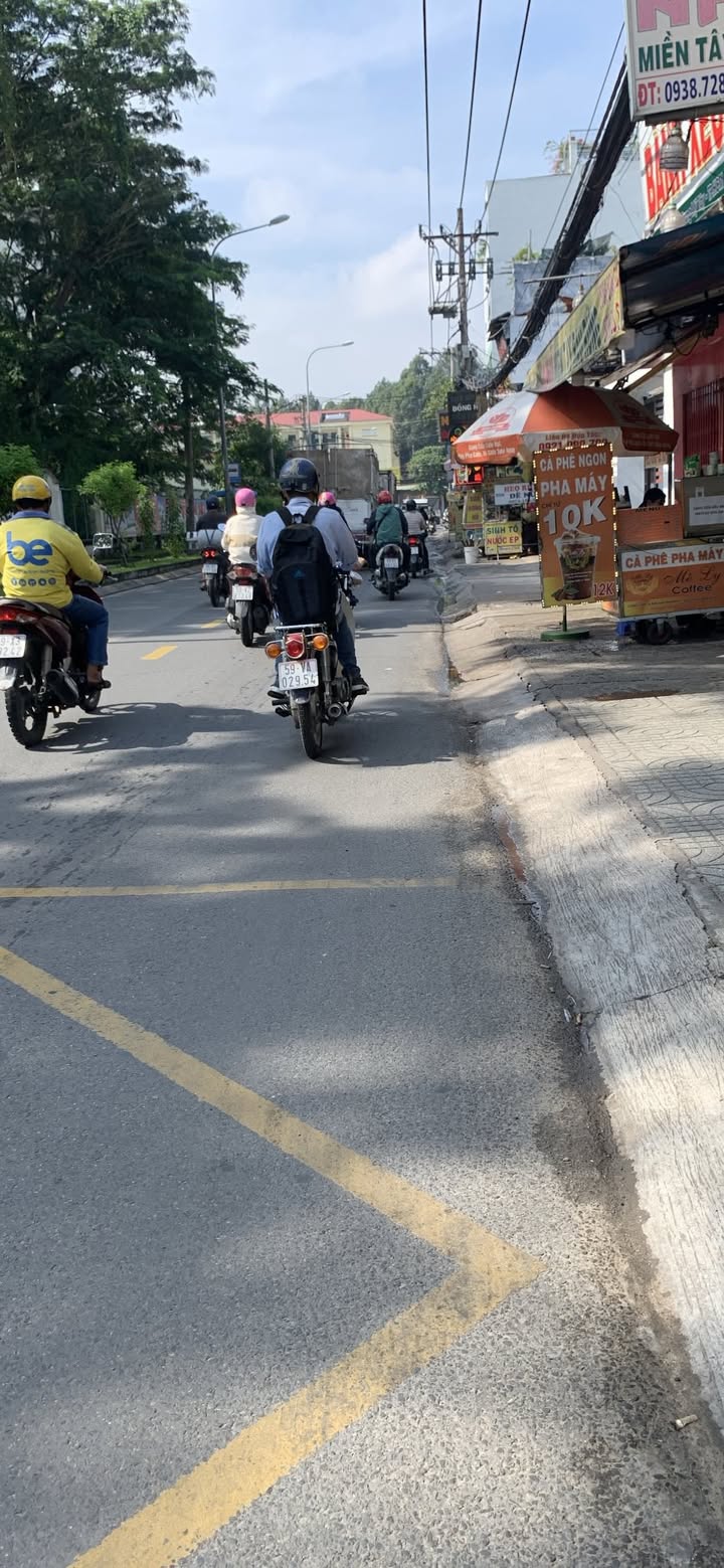 Nhà 2 mặt tiền đường Đông Bắc Phường Tân Chánh Hiệp Quận 12 128m² giá 10 tỷ - Cơ hội đầu tư tuyệt vời!