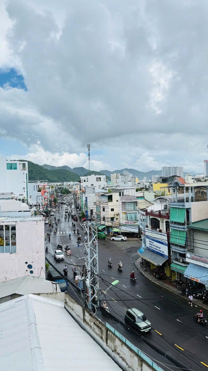 Nhà hẻm 2/4 Nha Trang 35m² giá 4.5 tỷ - Gần biển chỉ 5 phút!