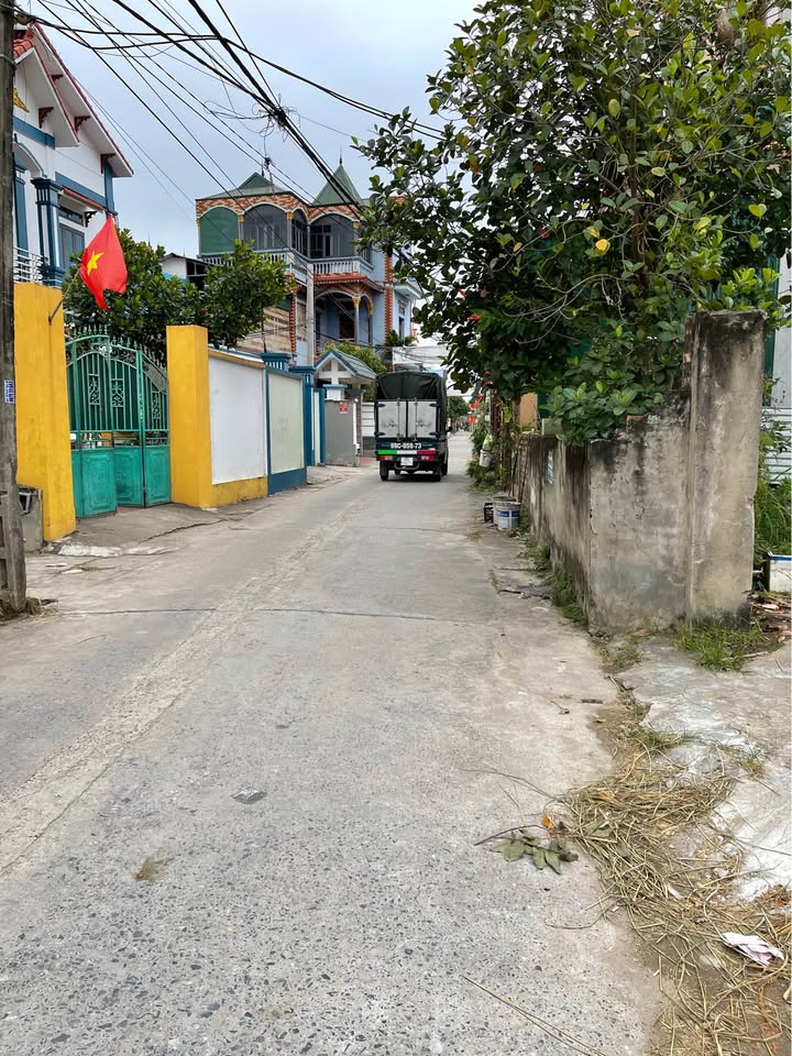 Đất kinh doanh phường Trạm Lộ, Thuận Thành 80m² giá 3 tỷ - Vị trí đắc địa ô tô tránh