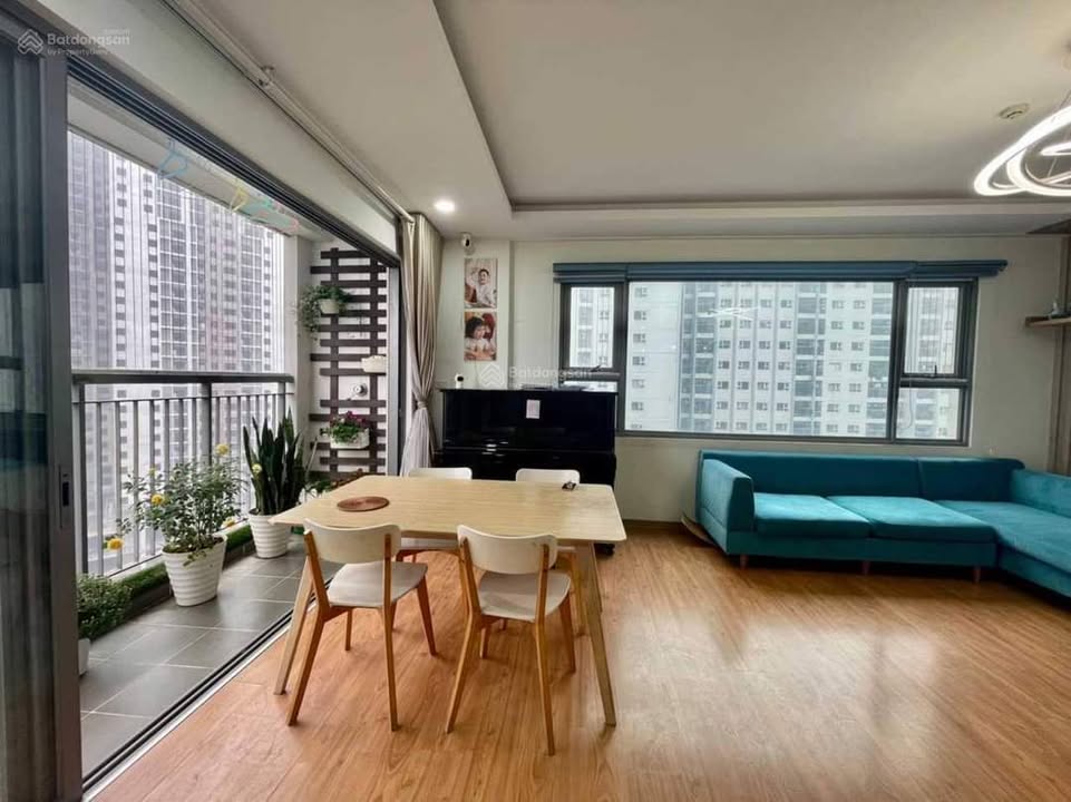 Chung cư CT4 Bộ Tư Lệnh Yên Nghĩa 90m² giá 5 tỷ - Sẵn sàng sang tên ngay!