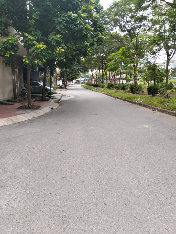 Shophouse Dương Nội 50m² giá 15 tỷ - Thiết kế hiện đại, full nội thất!