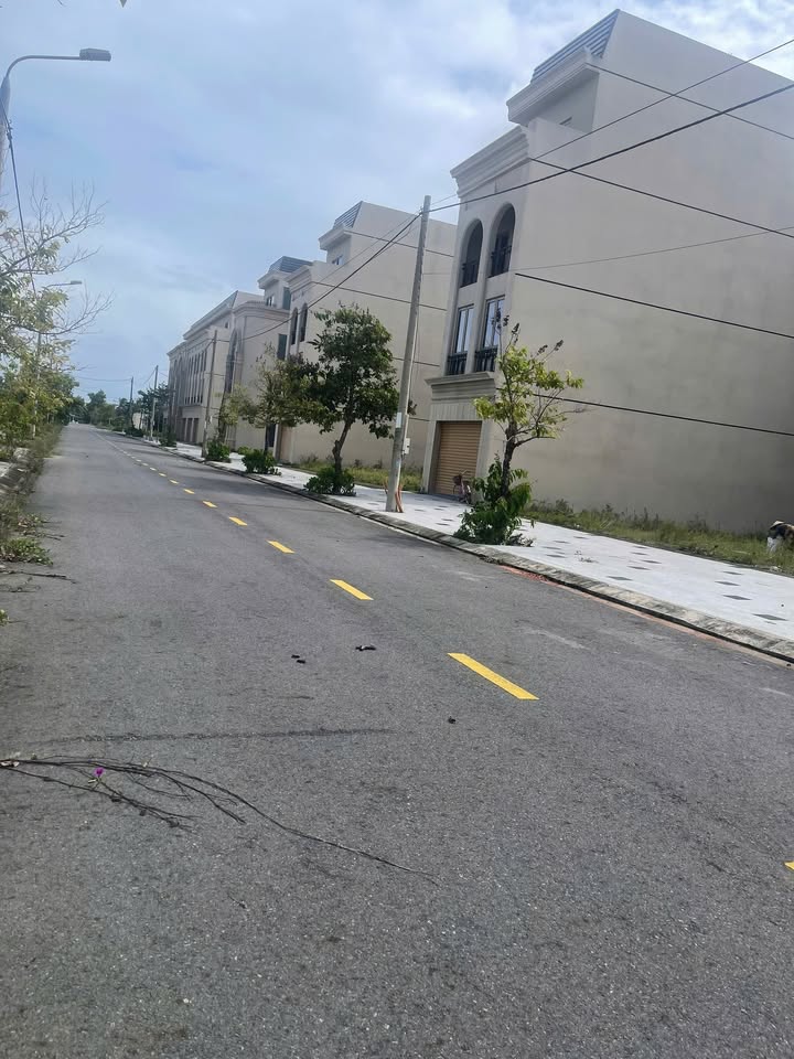 Đất nền chính chủ Khu đô thị Ngọc Dương Riverside, Điện Ngọc 100m² giá 3 tỷ - Tiềm năng tăng giá cao!