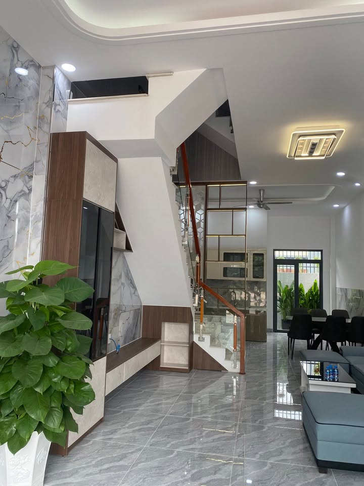 Nhà 3 tầng khu Lê Phong, An Phú, Dĩ An 67m² giá 4.8 tỷ - Pháp lý rõ ràng, thương lượng nhẹ!