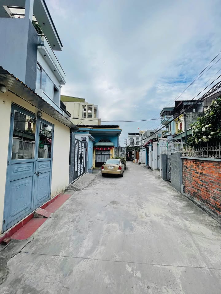 Lô đất Cẩm Trung 91,4m² giá 1,7 tỷ - Dòng tiền ổn định với 2 phòng trọ cho thuê!