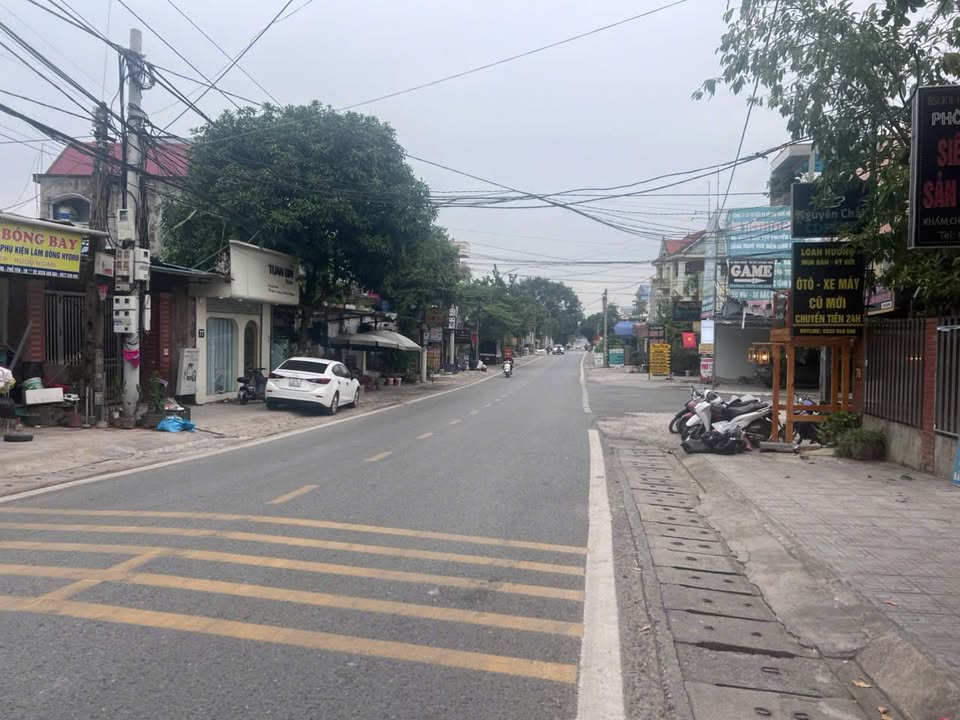 Nhà mặt đường DT261 Phổ Yên 198m² giá 8 tỷ - Vị trí kinh doanh đắc địa!