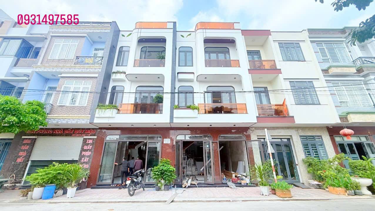 Nhà riêng Dĩ An 70m² giá chỉ 5.8 tỷ - Đầy đủ tiện nghi, sẵn sàng ở ngay!