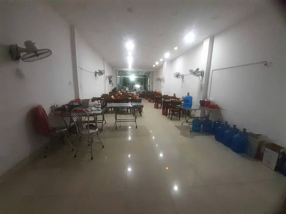 Cho thuê mặt bằng mặt tiền Nguyễn An Ninh Dĩ An 120m² - Giá chỉ 30 triệu/tháng!