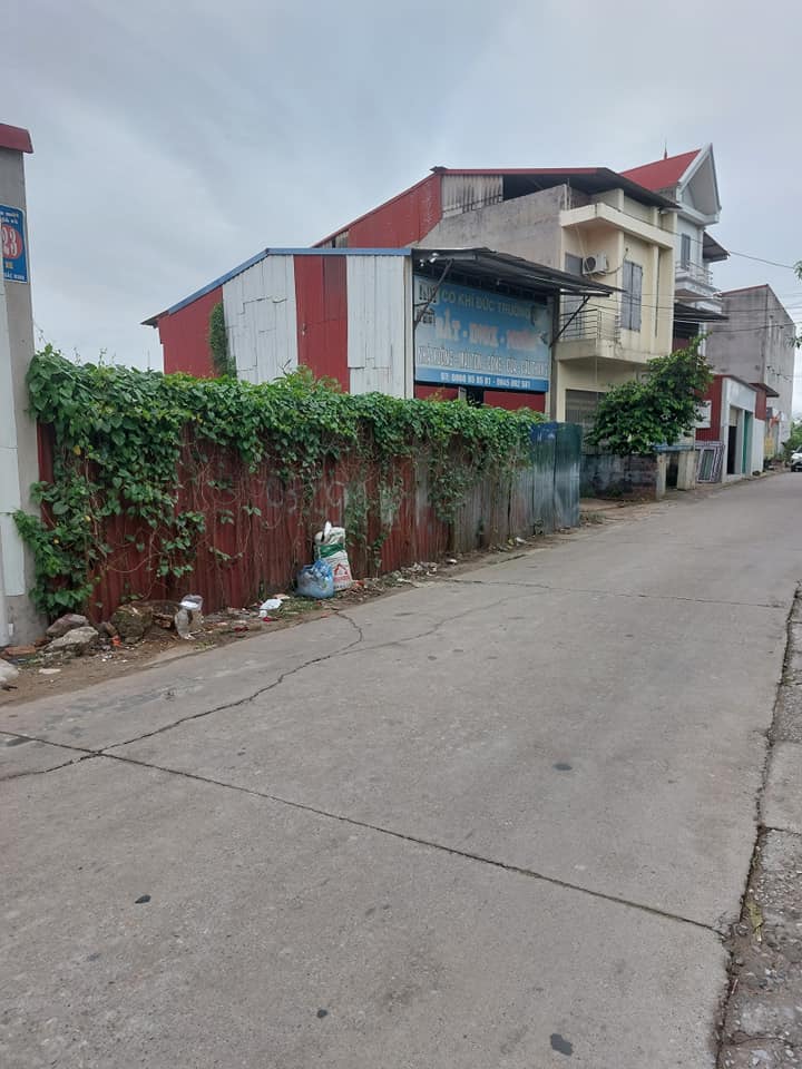 Đất nền Trục Chính Khu Hai Vân, Phường Vân Dương 81m² giá 3 tỷ - Sổ hồng chính chủ!