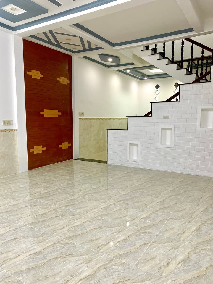 Nhà cho thuê mặt tiền Ngô Thì Nhậm, An Khánh 70m² - Nhà mới đẹp, thoáng mát!