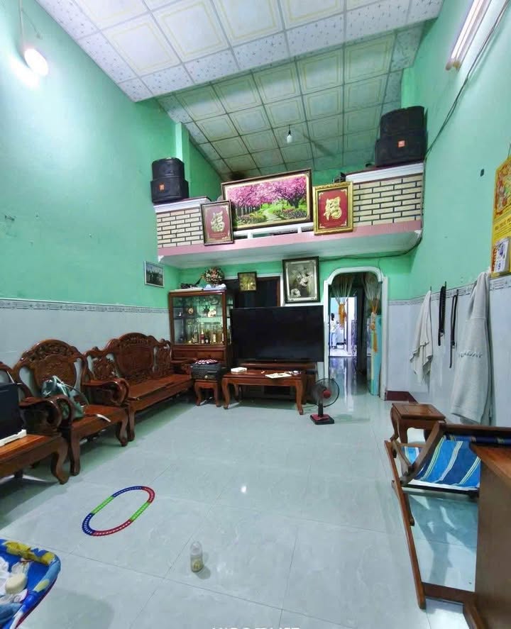 Nhà hẻm Hàn Mặc Tử, Ghềnh Ráng, 76m² giá 2.1 tỷ - Gần biển, thuận tiện đi lại!