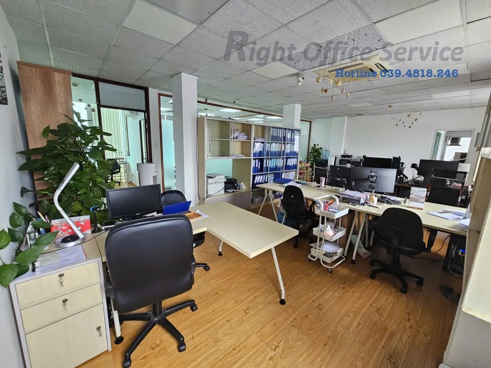 Văn phòng cho thuê mặt tiền Điện Biên Phủ, Bình Thạnh 130m² giá 33 triệu - Không gian làm việc lý tưởng!