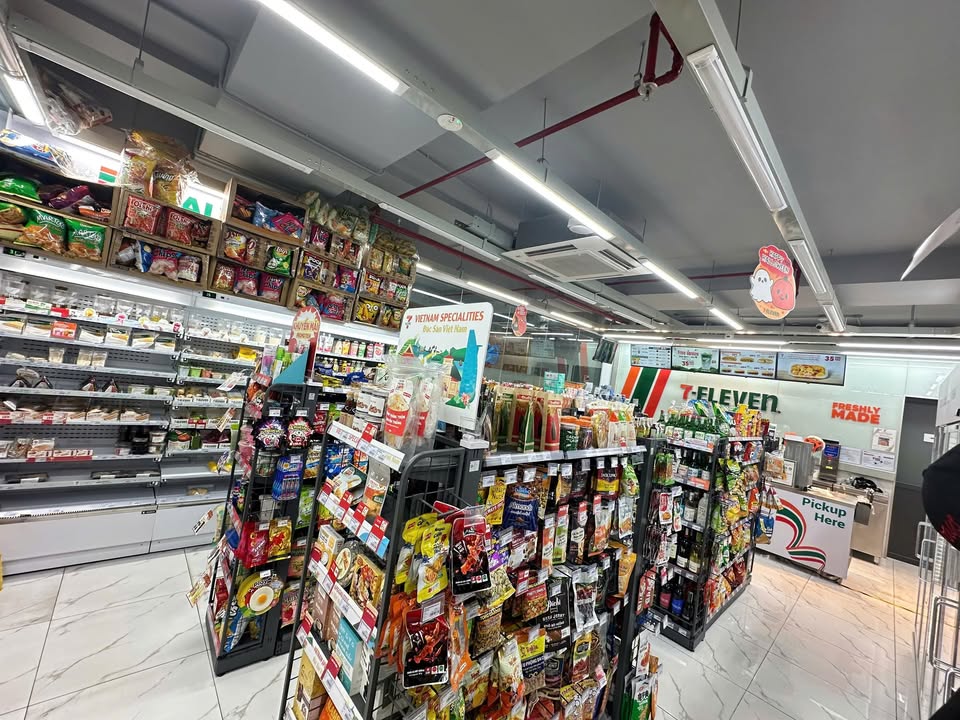 Cho thuê mặt bằng 50m² tại Mạc Đỉnh Chi, Quận 1 - Vị trí đắc địa cho kinh doanh!