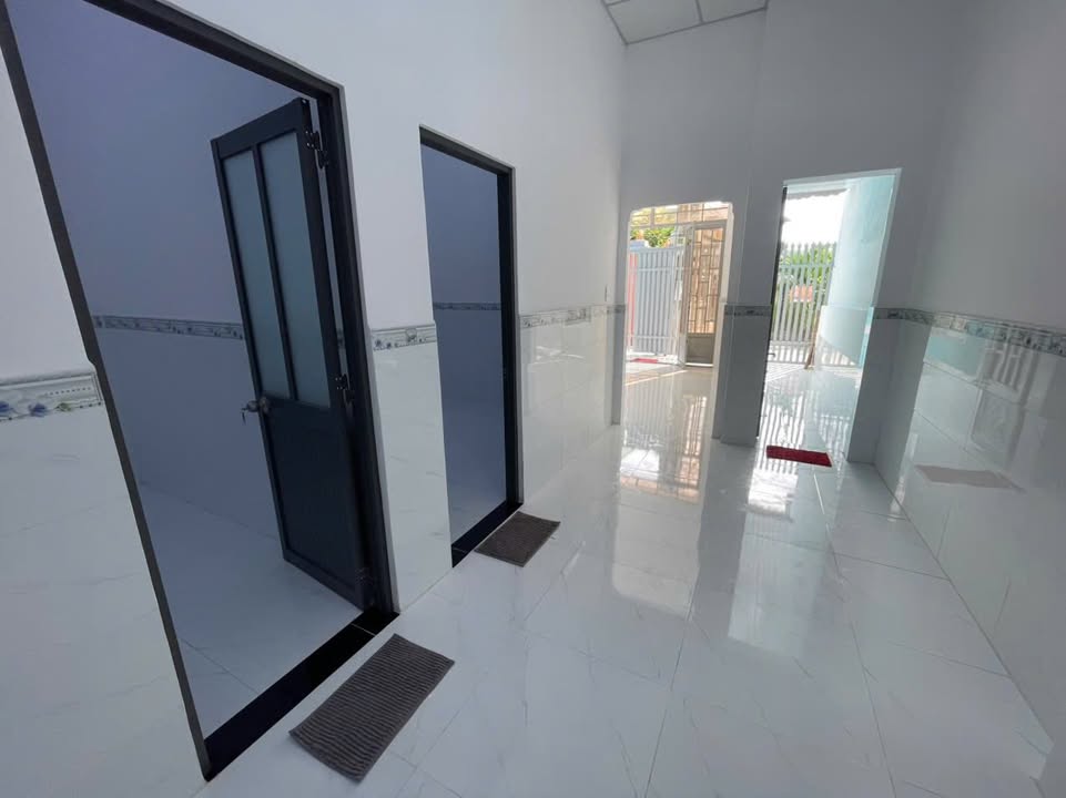 Nhà mới Ken Phú Hữu Nhơn Trạch 67m² giá 878 triệu - Vị trí đắc địa gần chợ!