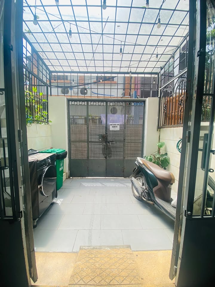 Phòng trọ Cô Giang, Q1 18m² giá 4.5 triệu - Chính chủ cho thuê ngay!