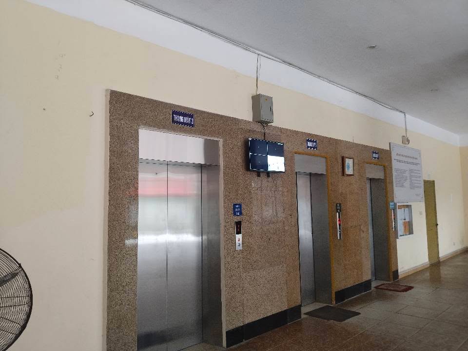 Chung cư Đức Giang Long Biên 60m² giá 3.35 tỷ - Căn hộ thoáng đãng, tiện ích đầy đủ!