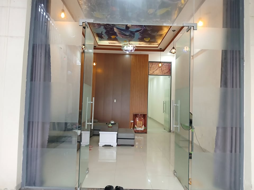 Nhà mặt tiền kinh doanh Đường Vũ Minh Tuấn, 135m² giá 3.65 tỷ - Sổ hồng riêng chính chủ!