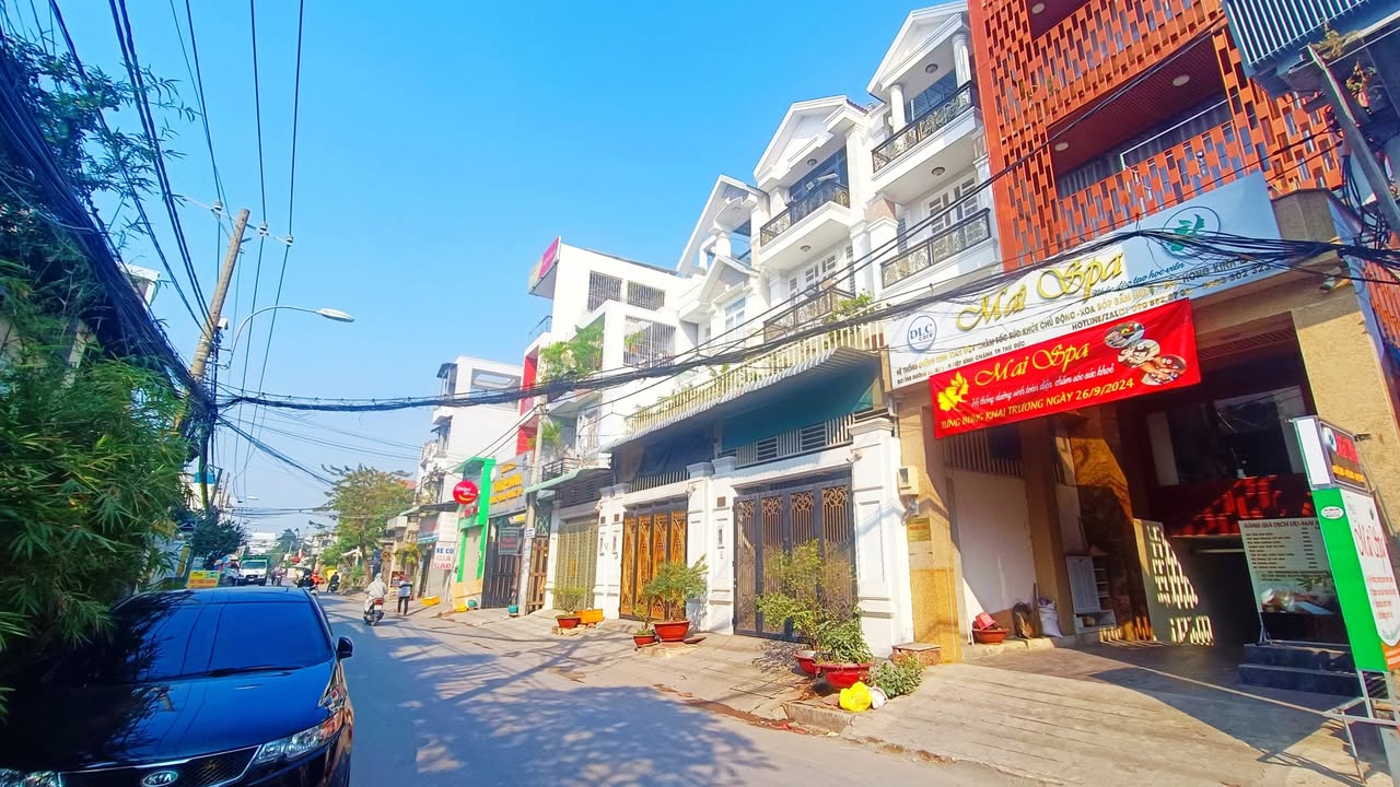 Đất nền Hiệp Bình Chánh Thủ Đức 120m² giá 6.5 tỷ - Pháp lý rõ ràng, vị trí đẹp!