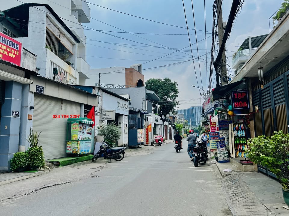 Nhà 2 tầng góc 86m² tại đường P. Trường Thọ, Thủ Đức - Mặt tiền kinh doanh sầm uất!