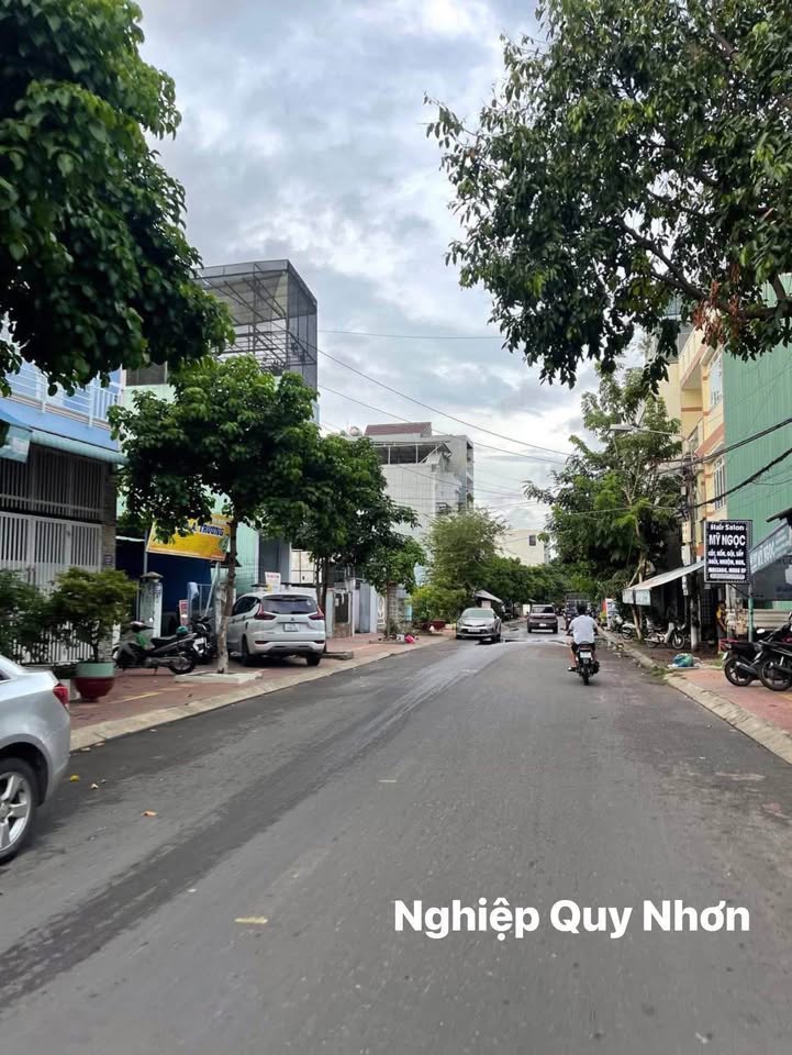 Đất mặt tiền đường Thanh Niên 90m² giá thỏa thuận - Vừa ở vừa làm văn phòng công ty!