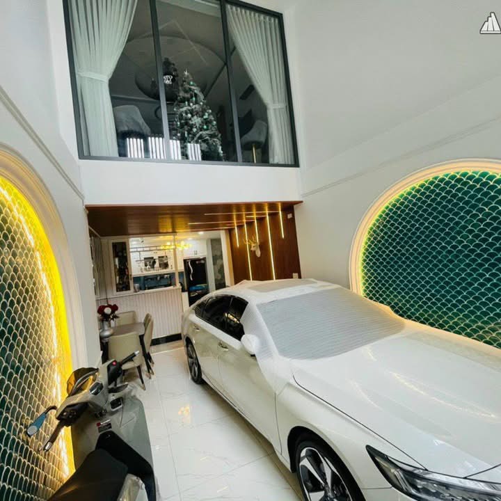 Nhà hẻm 209 Quốc Lộ 13, Bình Thạnh 45m² giá 8.6 tỷ - Ô tô vào tận nơi!