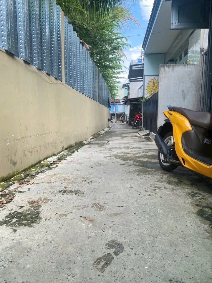 Nhà phố Nhơn Đức Nhà Bè 138m² giá 1.2 tỷ - Sẵn sàng vào ở ngay!